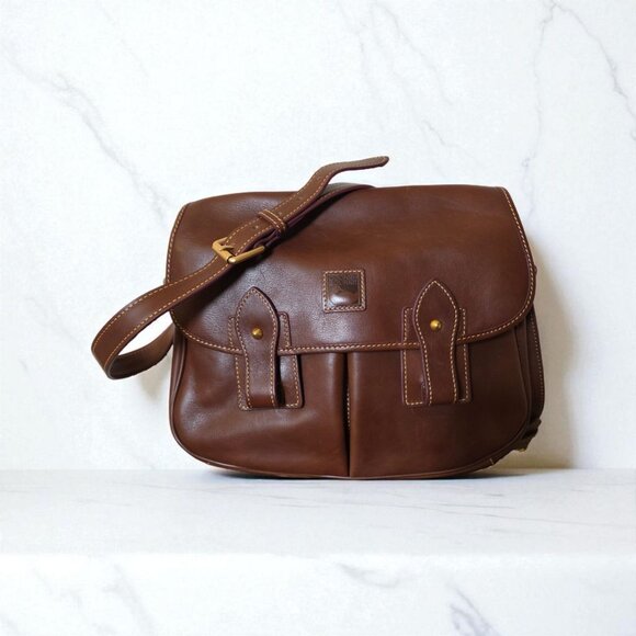Dooney & Bourke Florentine Saddle Bag Chestnut Brown Leather Crossbody NWT - Picture 1 of 16